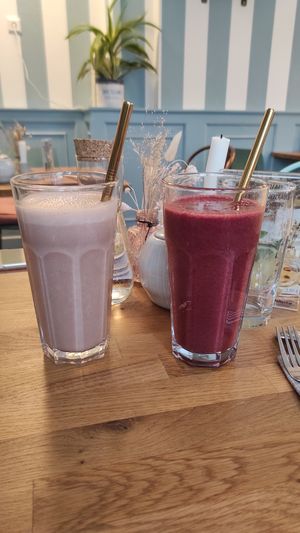 Strawberry Mint & Berry Boost at Snackwunder in Osnabrueck