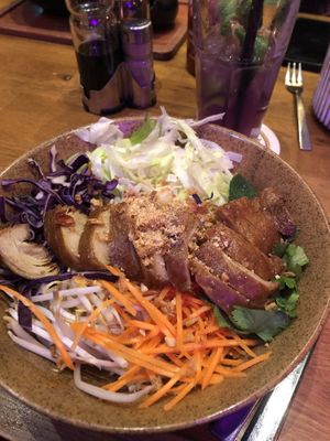 Bun mit veganer Ente   at VietPho Cuisine in Frankfurt