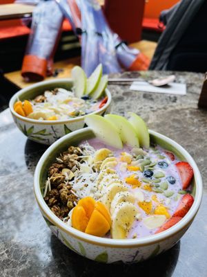 Granola bowls  at AMA in Medellin