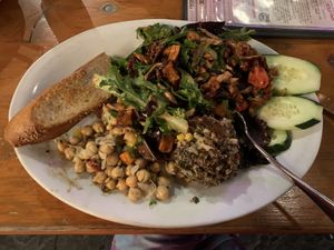 Hippie Chick Salad at Mudhen Brewing in Wildwood