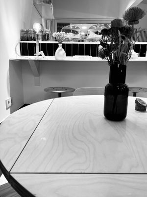 Interior  at Yum Baaar in Segovia