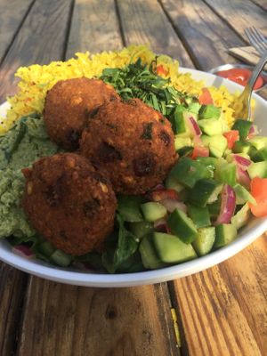 Canteen Bowl. The salad dressing and the coconut chutney balanced the rice and falafel. This bowl is full of flavor; highly recommend ! at Hip Vegan in Ojai
