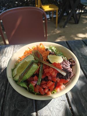 Black bean bowl at Hip Vegan in Ojai