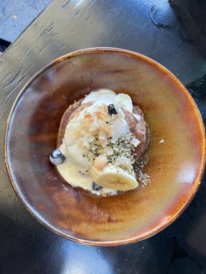 Vegan pancakes  at Pura Vida Foodbar - West in West-terschelling