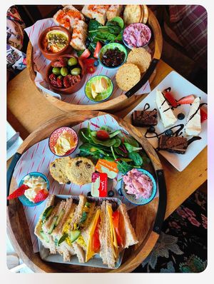 Afternoon teas.  Traditional or tapas twist 

Group bookings can be catered for booking required  at The Bay Vegan Deli Coffee House in Sandown