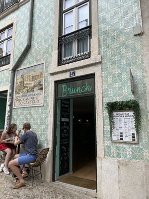 Front at Break Sé in Lisbon