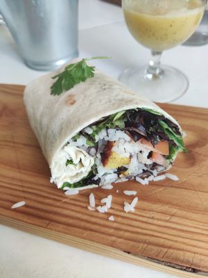 Had a great time there and the vegan burrito was great 🙏🏻 at Break Sé in Lisbon