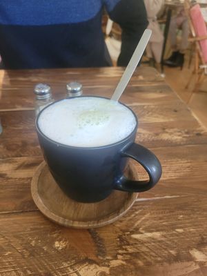 Matcha latte at Break Sé in Lisbon