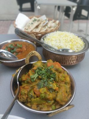 Curry de vegetales at India House in Guadalajara