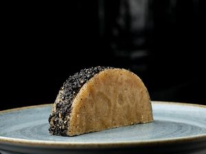 Snickerdoodle ice cream sandwich at AV in Honolulu