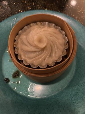 Standout bao!  at AV in Honolulu