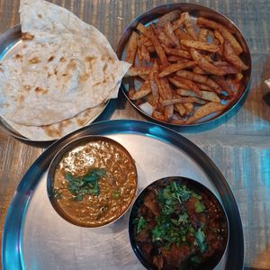 Curries and sides at The Crafty Indian in Shipley