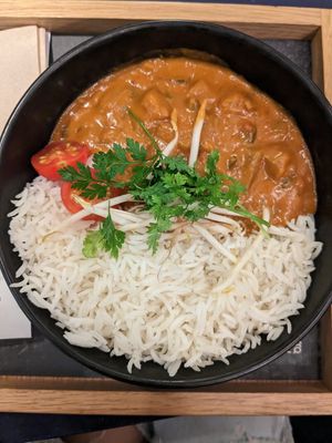Vegan curry at The Naked Indigo in Salzburg