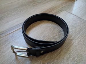 Cinturón Manresa (color negro): Usado durante cuatro años para eventos especiales at NAE Vegan Shoes in Lisbon