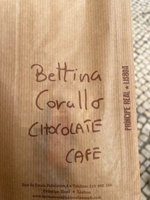To go bag at Bettina & Niccolò Corallo in Lisbon