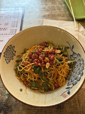  at Shi Zhiqian - 释之谦 in Dali