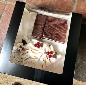 Slices of cake to go  at Fräulein Brömse in Luebeck