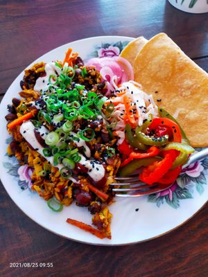 Tofu stir fry at Toslow in St Johns