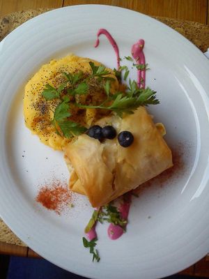Cashew "filo" with vegetables, soya sausage and potato purée with thyme  at Cor de Tangerina in Guimaraes