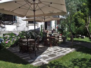 the garden at Cor de Tangerina in Guimaraes