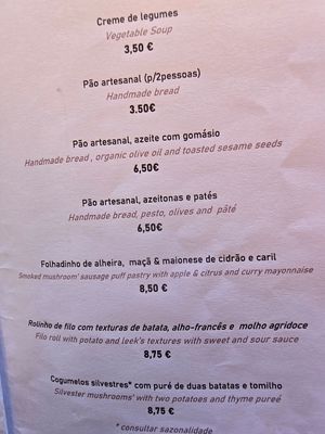  at Cor de Tangerina in Guimaraes