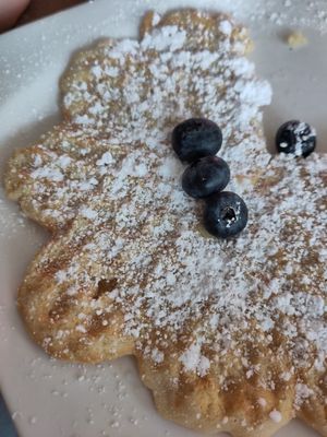 Vegane Waffel at Café Liebevoll in Fehmarn