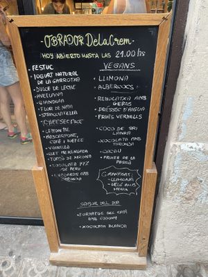 Vegan options  at DelaCrem in Barcelona