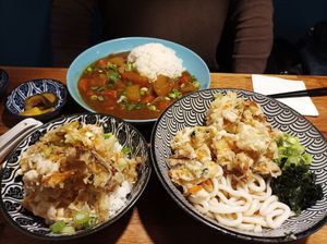  at Paku Paku in Angers