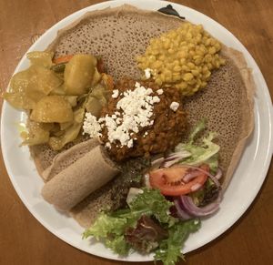Ethiopian vegan plater  at Markthalle in Basel