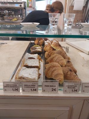  at Les Plus Bon in Tortoreto