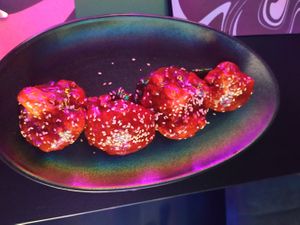 Muslitos de "pollo" a la barbacoa (es col) at Guakame Street Food in Valencia