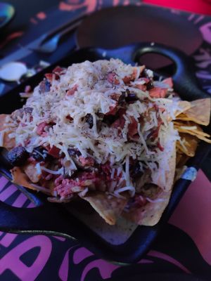 Nachos trufados at Guakame Street Food in Valencia