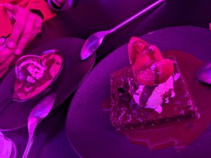 Oreo brownie and cookie at Guakame Street Food in Valencia