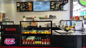  at Oses Cig Köfte in Mannheim