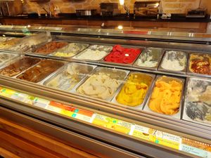 Green squares for vegan at Amorino in Basel