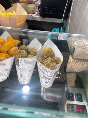  at El Falafel d'en Shani - Food Stall in Barcelona