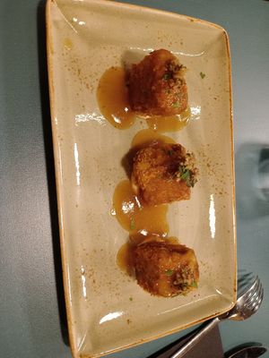  at Porta Ferro in Manresa