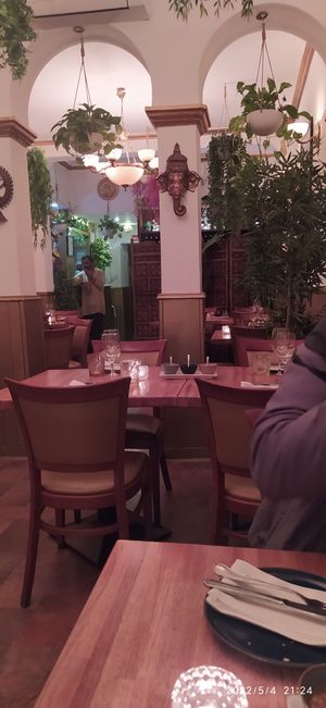  at Indian Aroma in Madrid