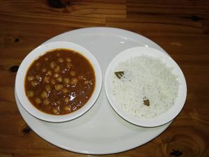 Vegan/Vegetarian-Chana Masala(Chickpeas Masala)
Vegano o Vegetariano-Masala de Garbanzos
@ Sunny's Indian Restaurant at Sunny's Indian Restaurant in La Fortuna