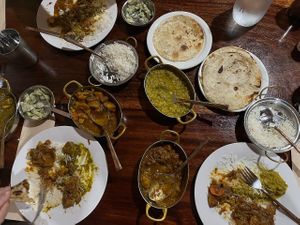 Three curries at Sunny's Indian Restaurant in La Fortuna