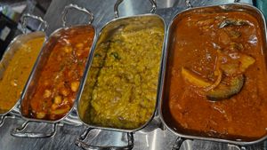 Vegan Curries at Sunny's Indian Restaurant in La Fortuna