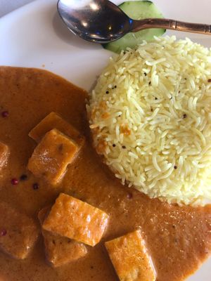 Tofu tikka masala at Gandhi in Turin