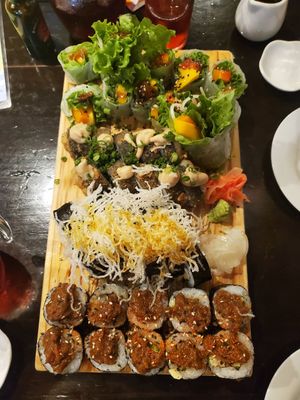  at Aka Sushi in Lima