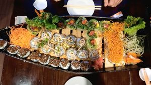 סושי אכול כפי יכולתך at Aka Sushi in Lima