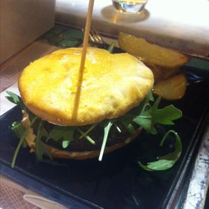 black chickpea burger with vegan mayo at Eno in Turin