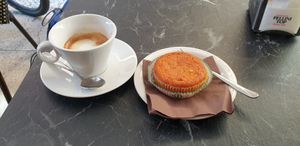 Vegan carrot cake at Caffe Scala in Verona