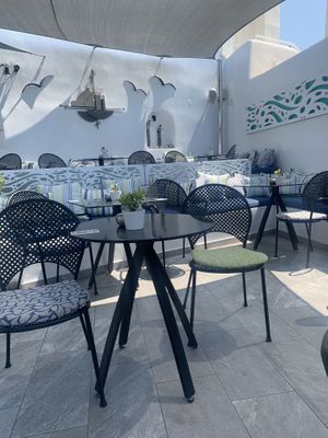 sitting area at Nektar Lounge in Santorini