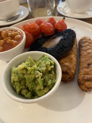 Vegan English breakfast at The Acorn Inn in Lichfield