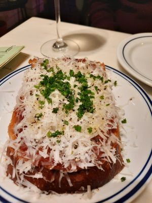 Brioche at Venn Canteen in Porto