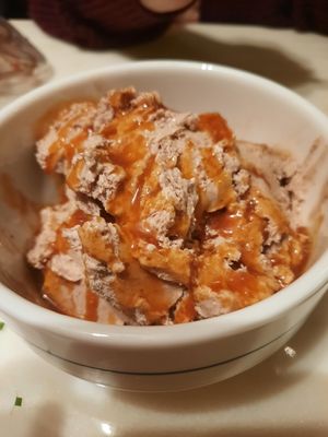 Almond salted caramel ice cream at Venn Canteen in Porto